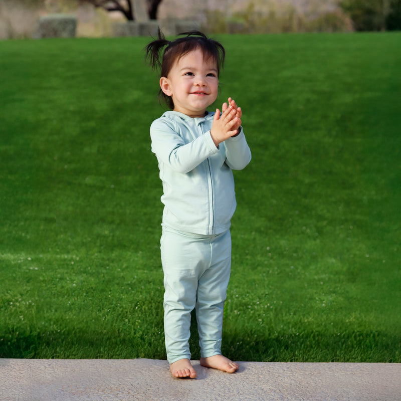 baby in everyday hooded jacket|frosty-green